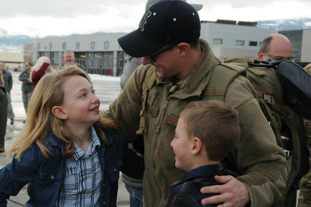 Tips for military travel with kids