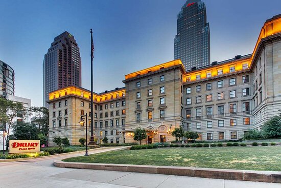 Drury Plaza Hotel, Cleveland, Downtown Cleveland (Ohio) Hotels with 18+ Check-In 