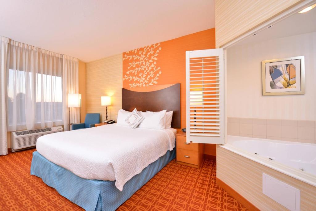 Fairfield Inn and Suites White Marsh Hotels In Maryland